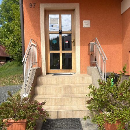 Penzion Pod Zamkem Zruc nad Sazavou Exterior photo