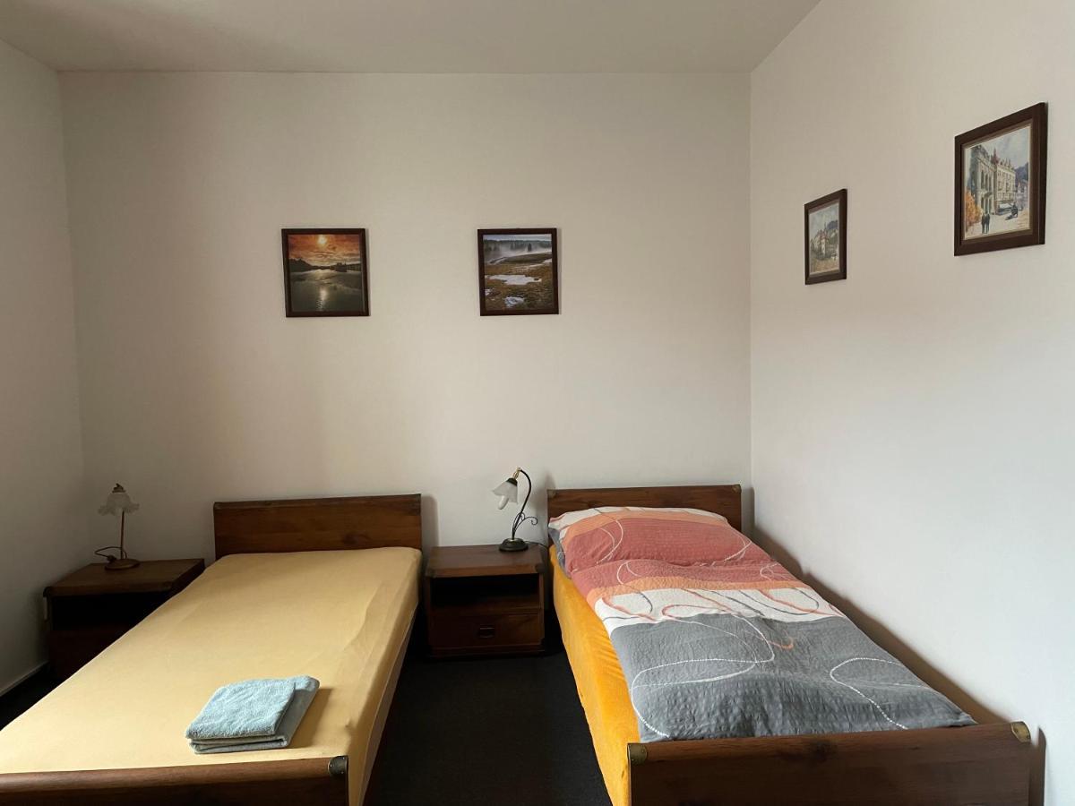 Penzion Pod Zamkem Zruc nad Sazavou Exterior photo