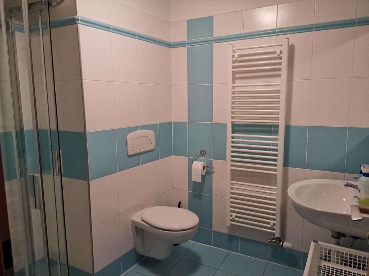 Penzion Pod Zamkem Zruc nad Sazavou Exterior photo
